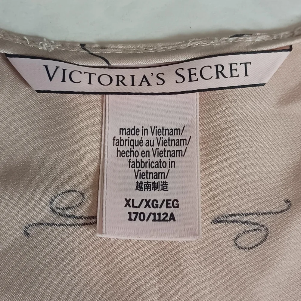 Victoria Secret XL Strappy Pink Sleepwear Pajamas Shirt Tank Top Logo‎ Racerback